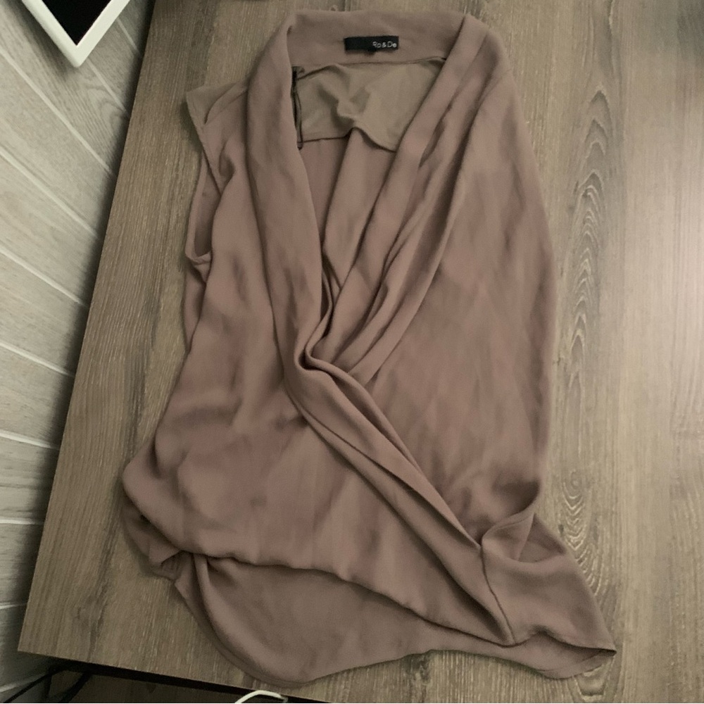 Ro & De Taupe Tan Cross Mock Wrap Sleeveless Blouse Top